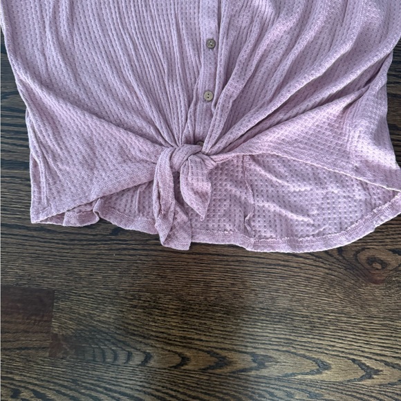 NWT Waffle Knit Tie Top in Wine - Picture 6 of 8